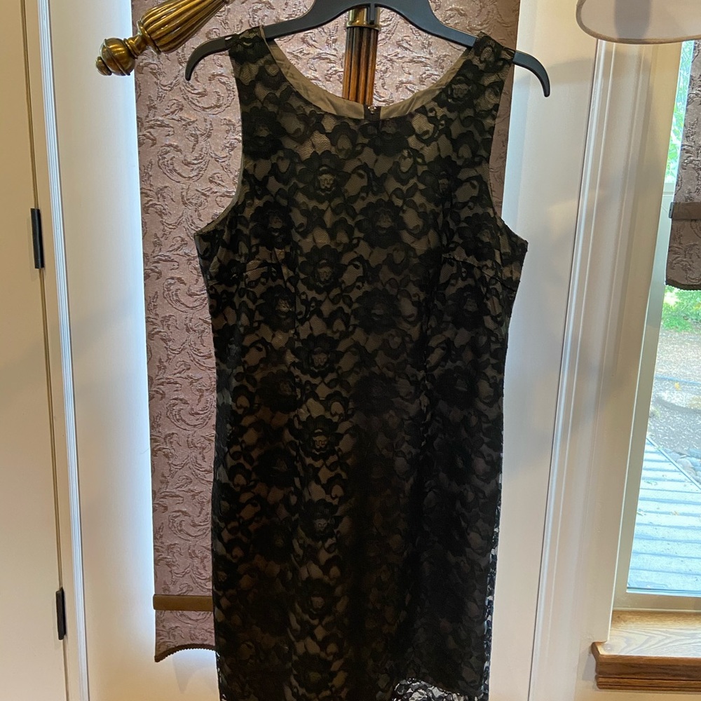 AB studio Little Black Dress, floral lace Sz 10